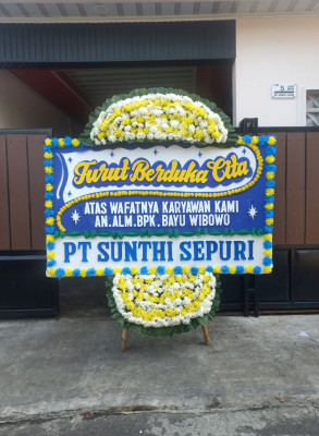 Papan Bunga Duka di Leihitu Barat
