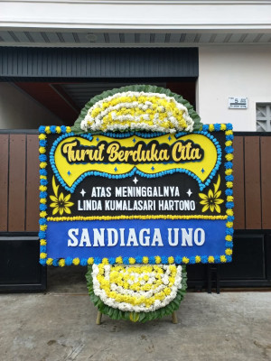 Papan Bunga Duka di Leihitu Barat